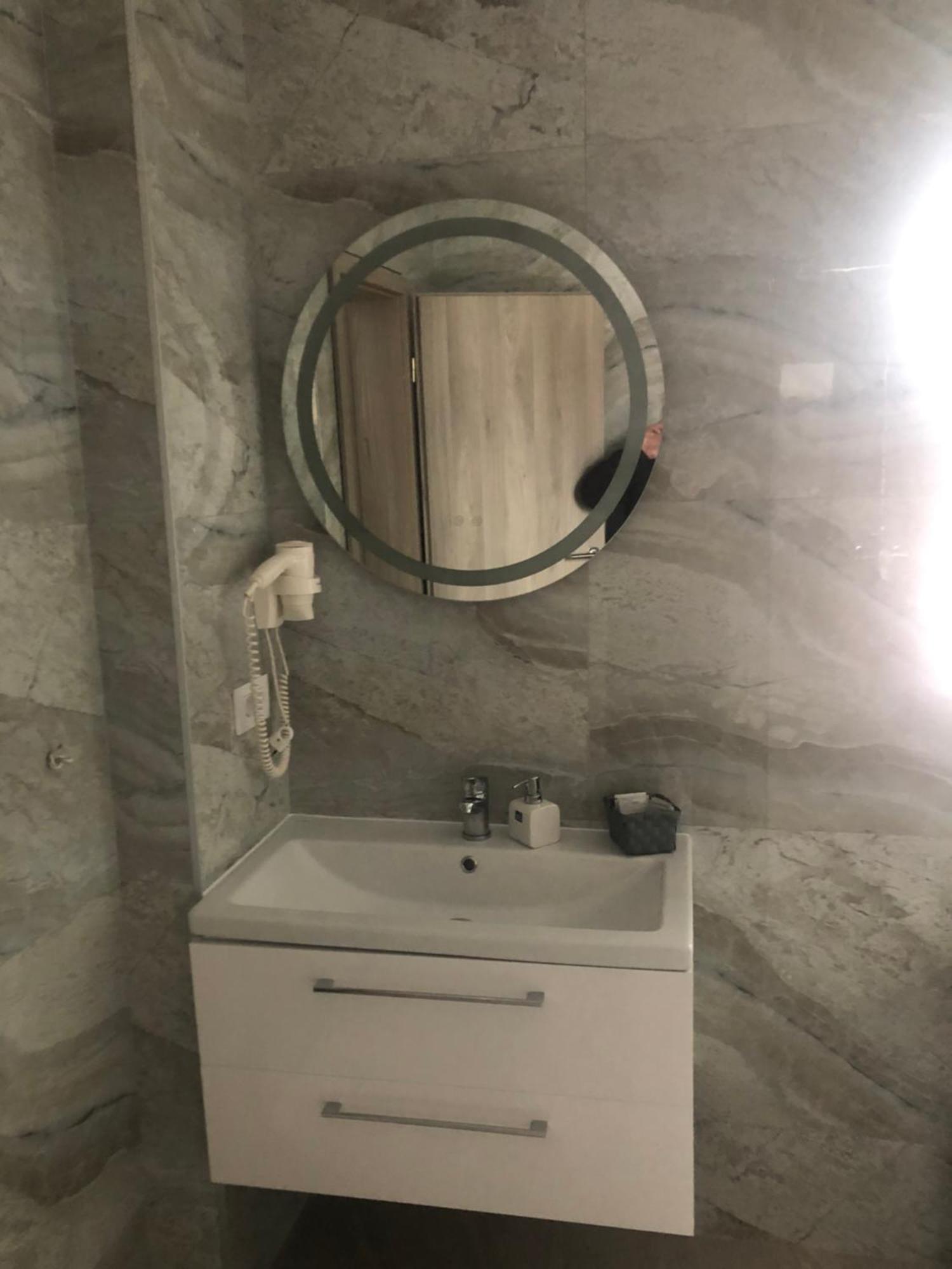 Sub Cetate Hotel Rîşnov Luaran gambar